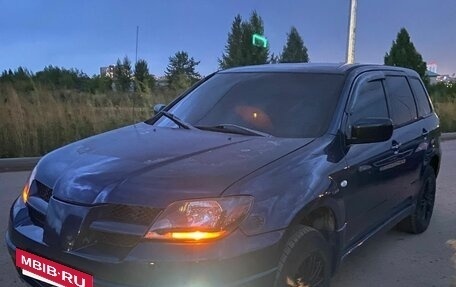 Mitsubishi Outlander III рестайлинг 3, 2003 год, 340 000 рублей, 7 фотография