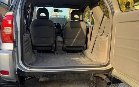 Toyota RAV4, 2001 год, 900 000 рублей, 5 фотография