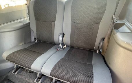 Toyota RAV4, 2001 год, 900 000 рублей, 8 фотография
