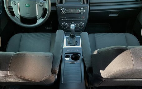 Land Rover Freelander II рестайлинг 2, 2014 год, 1 600 000 рублей, 10 фотография