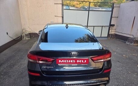 KIA Optima IV, 2019 год, 2 000 000 рублей, 3 фотография