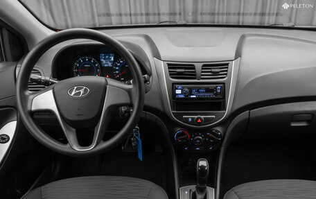Hyundai Solaris II рестайлинг, 2014 год, 920 000 рублей, 10 фотография