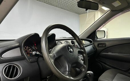 Mitsubishi Outlander III рестайлинг 3, 2002 год, 542 000 рублей, 9 фотография