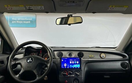 Mitsubishi Outlander III рестайлинг 3, 2002 год, 542 000 рублей, 14 фотография
