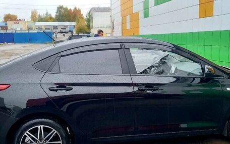 Hyundai Solaris II рестайлинг, 2022 год, 1 800 000 рублей, 3 фотография