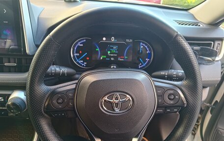Toyota RAV4, 2019 год, 3 300 000 рублей, 17 фотография