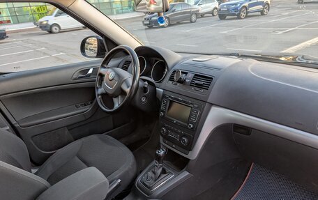 Skoda Yeti I рестайлинг, 2013 год, 1 300 000 рублей, 13 фотография