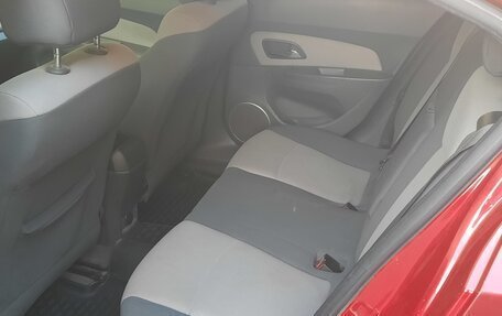 Chevrolet Cruze II, 2010 год, 520 000 рублей, 8 фотография