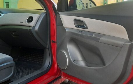 Chevrolet Cruze II, 2010 год, 520 000 рублей, 14 фотография