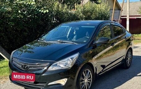 Hyundai Solaris II рестайлинг, 2016 год, 1 275 000 рублей, 3 фотография