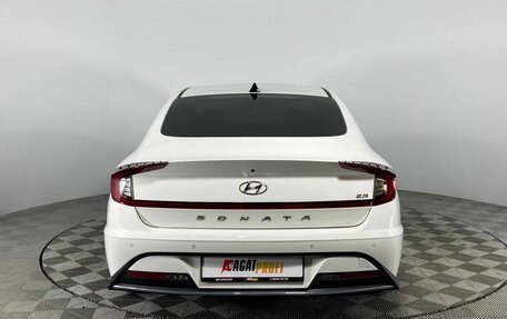 Hyundai Sonata VIII, 2021 год, 2 530 000 рублей, 6 фотография