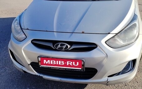 Hyundai Solaris II рестайлинг, 2012 год, 530 000 рублей, 2 фотография