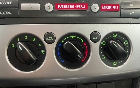 Ford Focus II рестайлинг, 2006 год, 380 000 рублей, 16 фотография