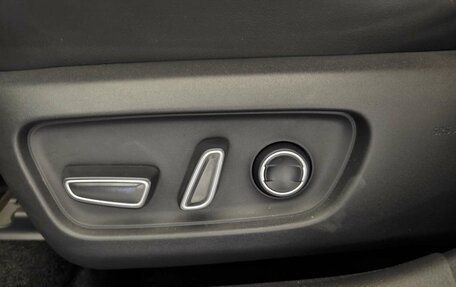 Toyota Camry, 2024 год, 4 490 000 рублей, 17 фотография