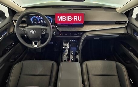 Toyota Camry, 2024 год, 4 490 000 рублей, 12 фотография