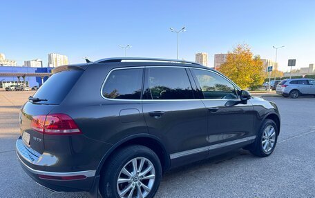 Volkswagen Touareg III, 2016 год, 2 800 000 рублей, 4 фотография