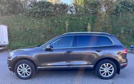 Volkswagen Touareg III, 2016 год, 2 800 000 рублей, 2 фотография