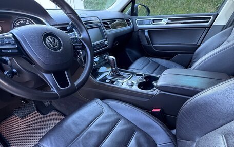 Volkswagen Touareg III, 2016 год, 2 800 000 рублей, 18 фотография