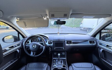 Volkswagen Touareg III, 2016 год, 2 800 000 рублей, 16 фотография