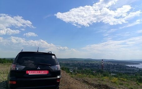 Mitsubishi Outlander III рестайлинг 3, 2007 год, 950 000 рублей, 8 фотография
