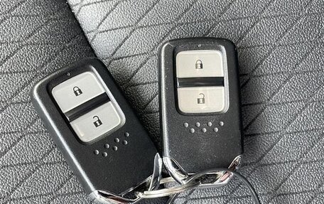 Honda Fit, 2021 год, 1 118 000 рублей, 29 фотография
