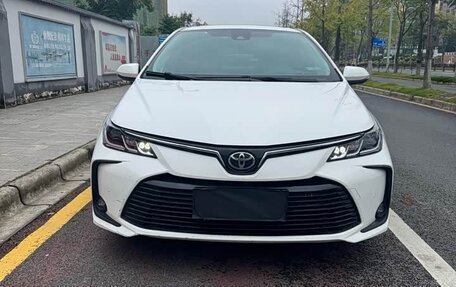 Toyota Corolla, 2023 год, 1 430 000 рублей, 2 фотография