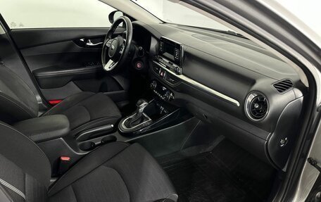 KIA Cerato IV, 2018 год, 1 400 000 рублей, 13 фотография