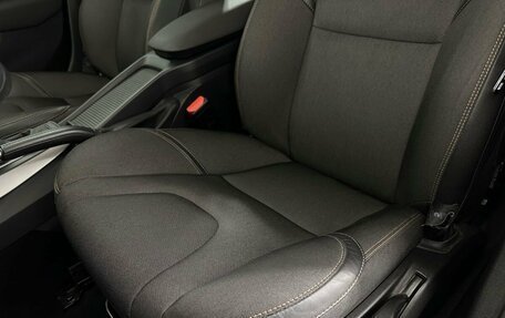Volvo V40 Cross Country I, 2018 год, 2 100 000 рублей, 9 фотография