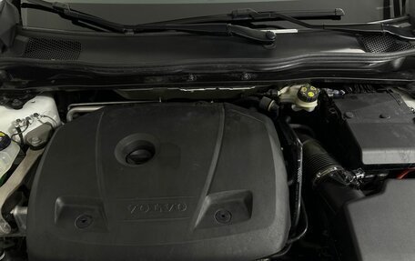 Volvo V40 Cross Country I, 2018 год, 2 100 000 рублей, 15 фотография