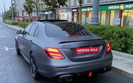 Mercedes-Benz E-Класс AMG, 2017 год, 6 950 000 рублей, 2 фотография