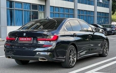 BMW 3 серия, 2021 год, 2 700 000 рублей, 7 фотография
