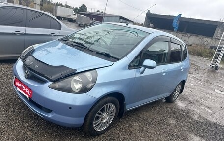 Honda Fit III, 2002 год, 450 000 рублей, 4 фотография