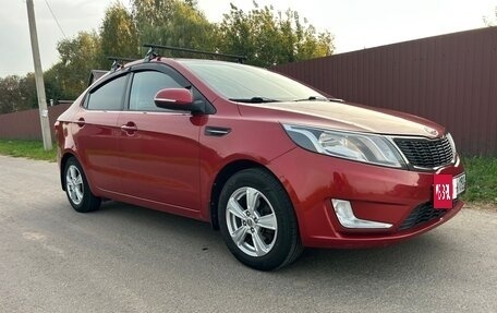 KIA Rio III рестайлинг, 2012 год, 740 000 рублей, 2 фотография