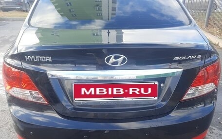 Hyundai Solaris II рестайлинг, 2011 год, 750 000 рублей, 4 фотография