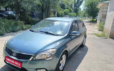 KIA cee'd I рестайлинг, 2011 год, 500 000 рублей, 1 фотография