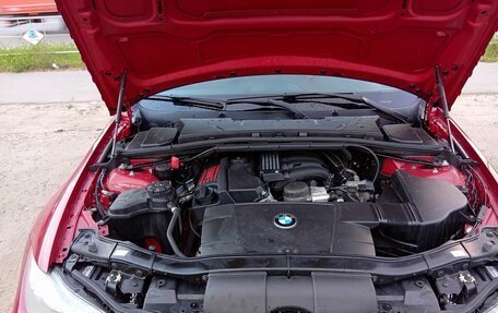 BMW 3 серия, 2011 год, 1 150 000 рублей, 15 фотография