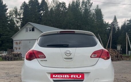 Opel Astra J, 2012 год, 600 000 рублей, 5 фотография