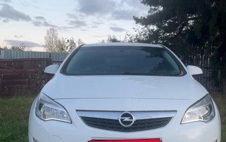 Opel Astra J, 2012 год, 600 000 рублей, 1 фотография