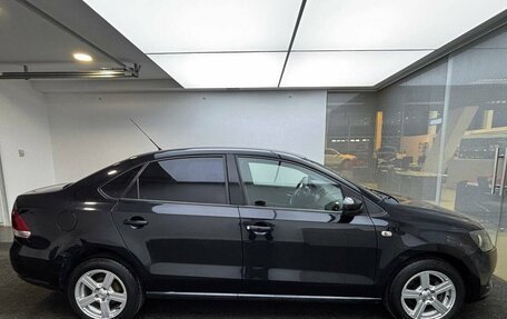 Volkswagen Polo VI (EU Market), 2011 год, 750 000 рублей, 4 фотография