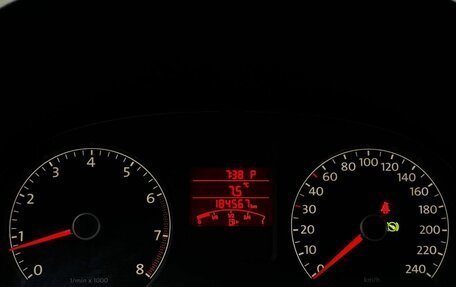 Volkswagen Polo VI (EU Market), 2011 год, 750 000 рублей, 13 фотография
