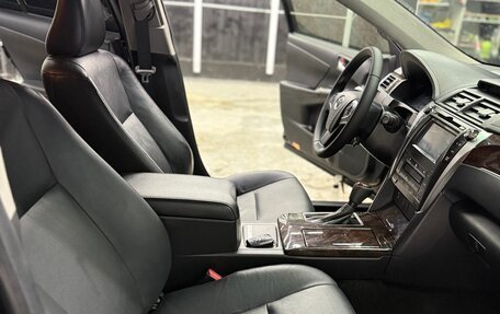 Toyota Camry, 2016 год, 1 950 000 рублей, 10 фотография