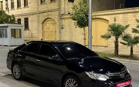 Toyota Camry, 2016 год, 1 950 000 рублей, 7 фотография