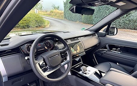 Land Rover Range Rover IV рестайлинг, 2025 год, 29 000 000 рублей, 5 фотография