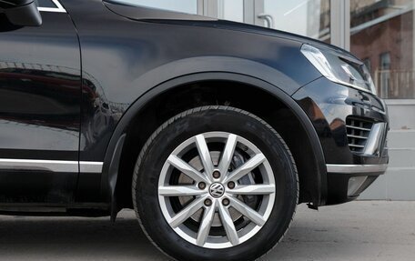 Volkswagen Touareg III, 2015 год, 2 800 000 рублей, 2 фотография