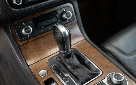 Volkswagen Touareg III, 2015 год, 2 800 000 рублей, 15 фотография