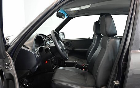 Chevrolet Niva I рестайлинг, 2012 год, 650 000 рублей, 10 фотография