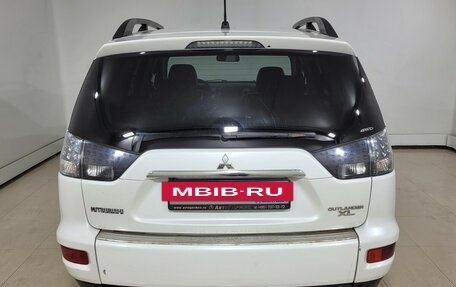 Mitsubishi Outlander III рестайлинг 3, 2012 год, 950 000 рублей, 3 фотография