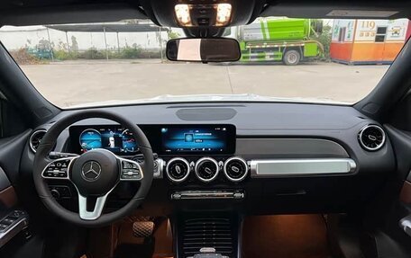 Mercedes-Benz GLB, 2022 год, 2 150 000 рублей, 10 фотография