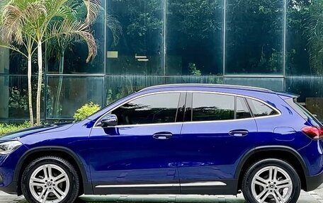 Mercedes-Benz GLA, 2021 год, 2 300 000 рублей, 4 фотография