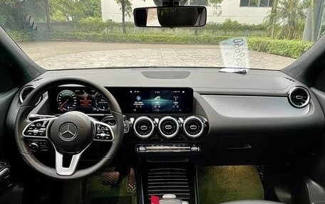 Mercedes-Benz GLA, 2021 год, 2 300 000 рублей, 13 фотография
